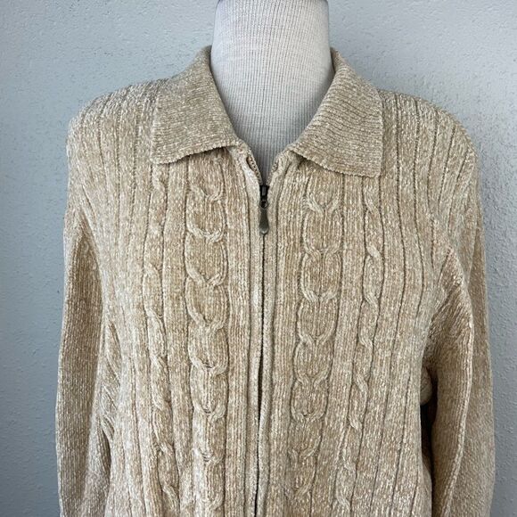 EUC Alfred Dunner Womens Zip Up Tan 100% Acrylic Cardigan Sweater Size XL - Picture 2 of 5